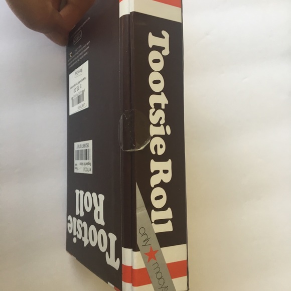 Macy’s Tootsie Roll Limited Edition Jewelry Set - Picture 4 of 5